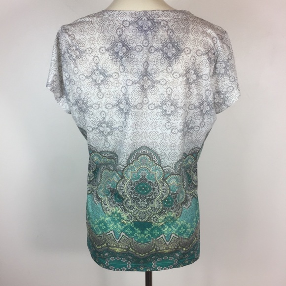 Mandala Print Ombré Blouse - Picture 8 of 8